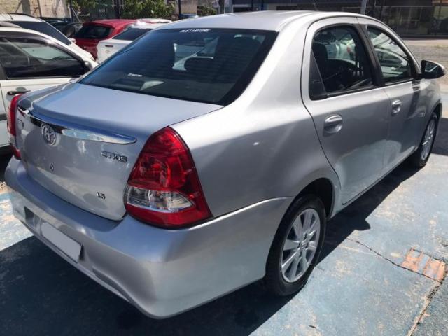 Toyota etios sedan 2019 1.5 x plus sedan 16v flex 4p automÁtico - Foto 2