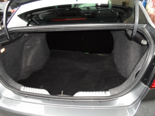 VW / Voyage 1.6 MSI Trendline 2018 Cinza - Foto 5