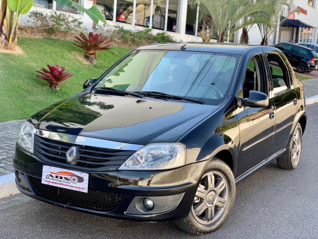 LOGAN 2013 COMPLETO! 1.6 CARRO IMPECÁVEL! SEM DETALHES!