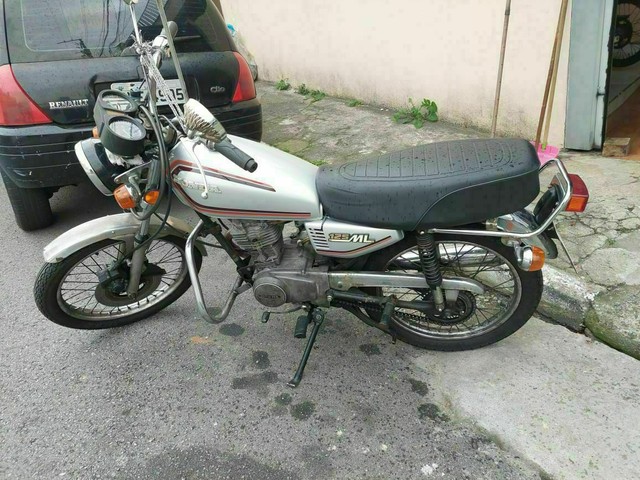VENDO MOTOCICLETA HONDA ML BOLINHA