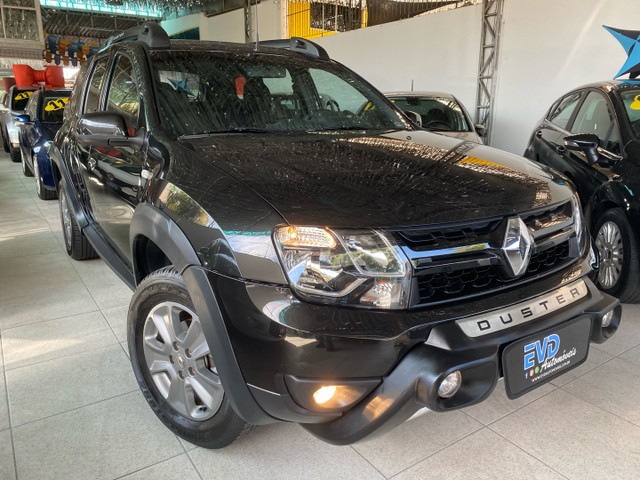 RENAULT DUSTER AUTOMÁTICA