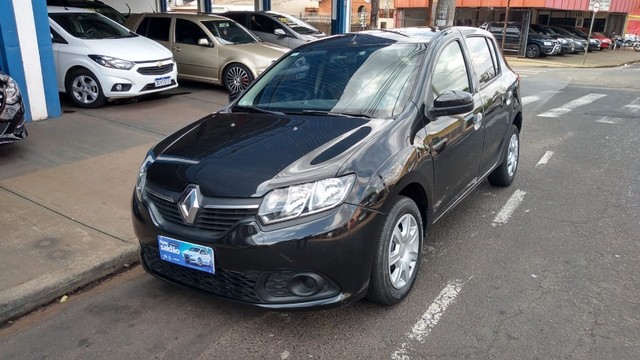 SANDERO AUTHENTIQUE 1.0 COMPLETO 2015 SUPER CONSERVADO