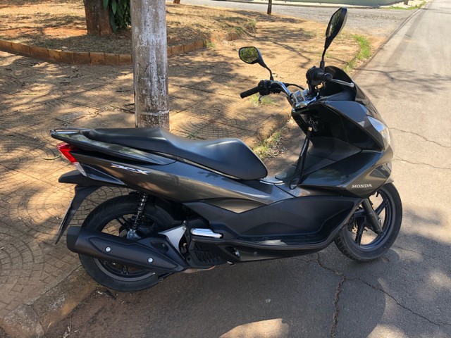 HONDA PCX 2016 COM 13900 KM
