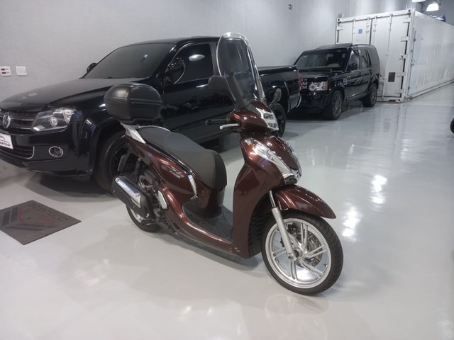 HONDA SH300I