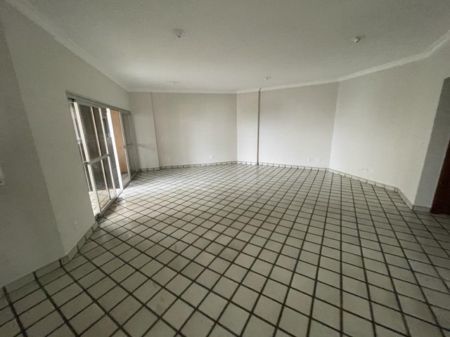 Apartamento para aluguel e venda possui 120 metros quadrados com 4 quartos - Foto 18
