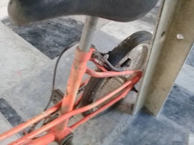bicicleta antiga cecizinha - Foto 4