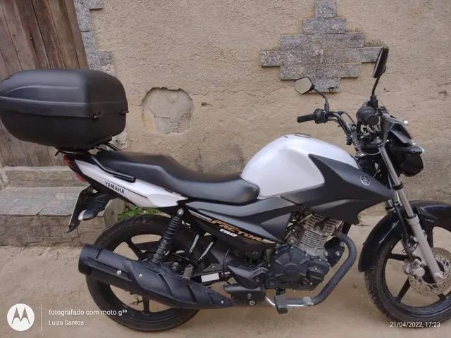 Moto Muito Nova.... 14 mil