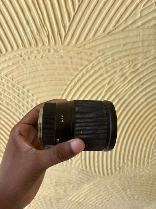 Lente Sigma 16mm F 1.4 - Foto 4