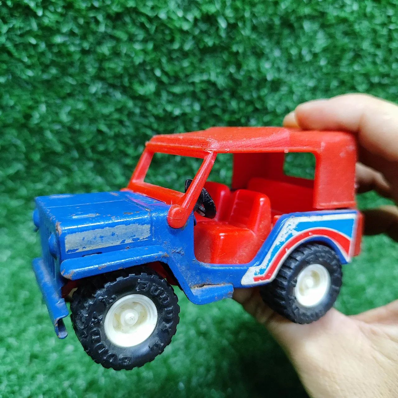 Jeep de lata japonês azul  - Foto 5