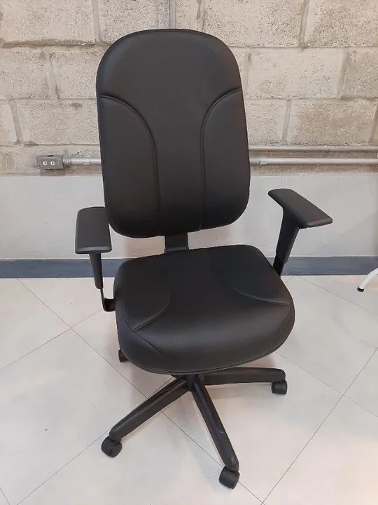Cadeira Operativa Presidente - Foto 3