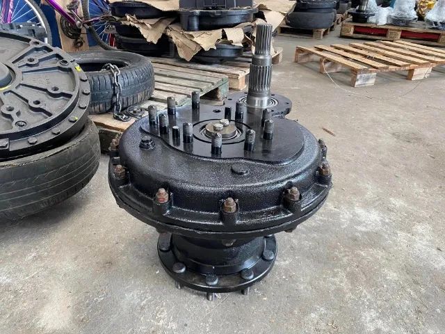 Cubo Redutor Colheitadeira MF32 MF5650 MF34 Moderna e Antiga  - Foto 5