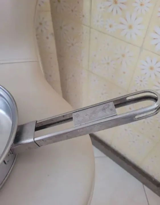 Frigideira de inox fundo triplo tramontina solar - Foto 2