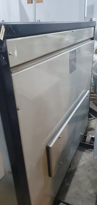 Transformador A Seco 150kva 13.8kv/220v/127v C/ Caixa Flangeado