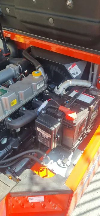 HELI 2.5 TON TORRE PADRÃO MOVIDA A DIESEL - Foto 4