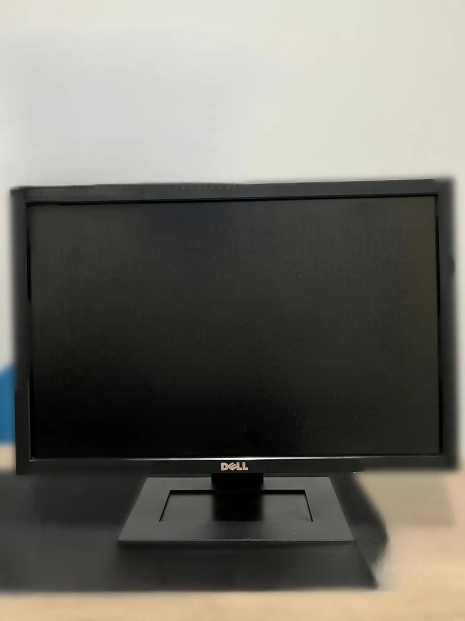 DELL MONITOR64317907338243121