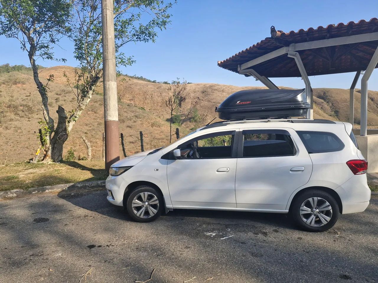 Transfer, viagens, shows e eventos. 