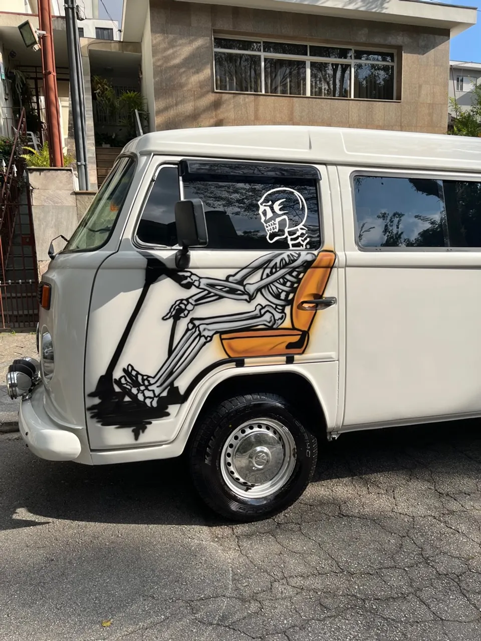 Kombi stander 2001, em excelente estado raridade.celular- *