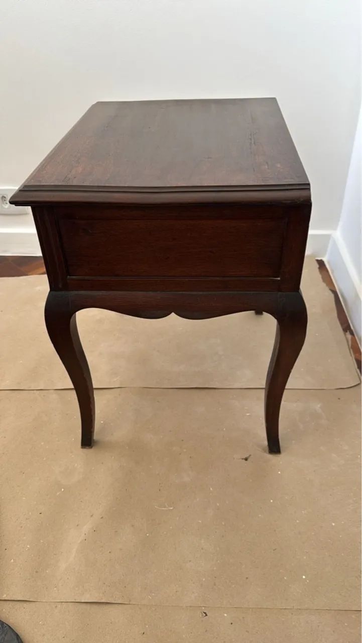 Mesa de Cabeceira estilo vintage em Madeira maciça - Foto 3