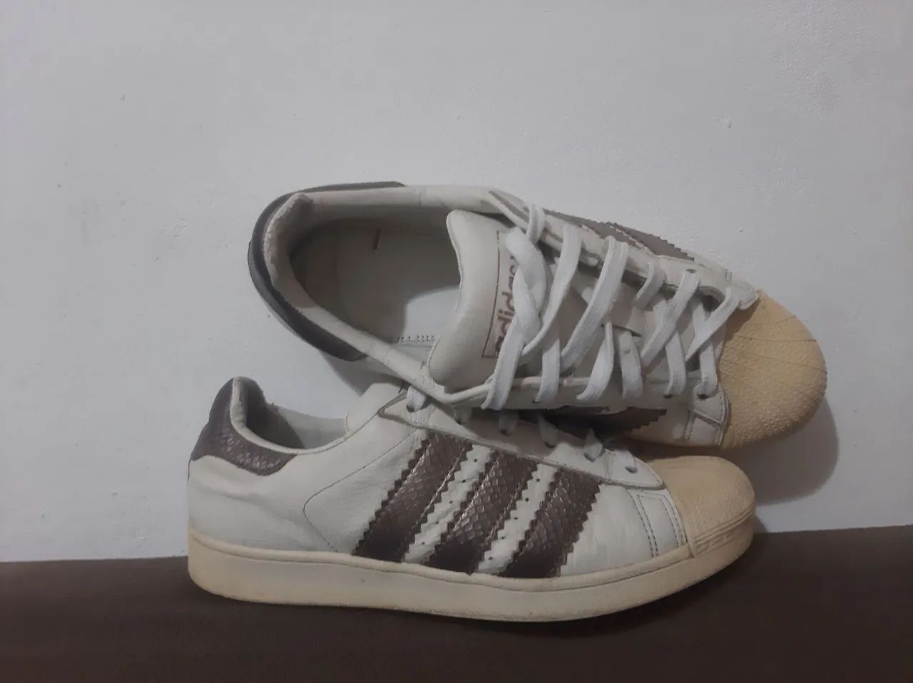 Tênis Adidas Superstar Número 38(Primeira Linha) - Foto 4