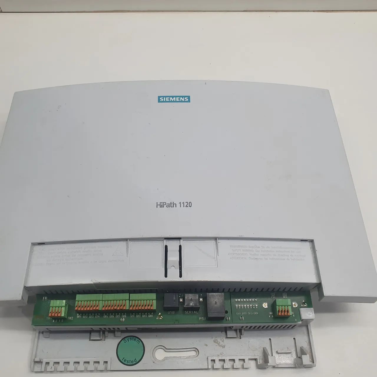Central Telefônica Siemens HiPath 1120.