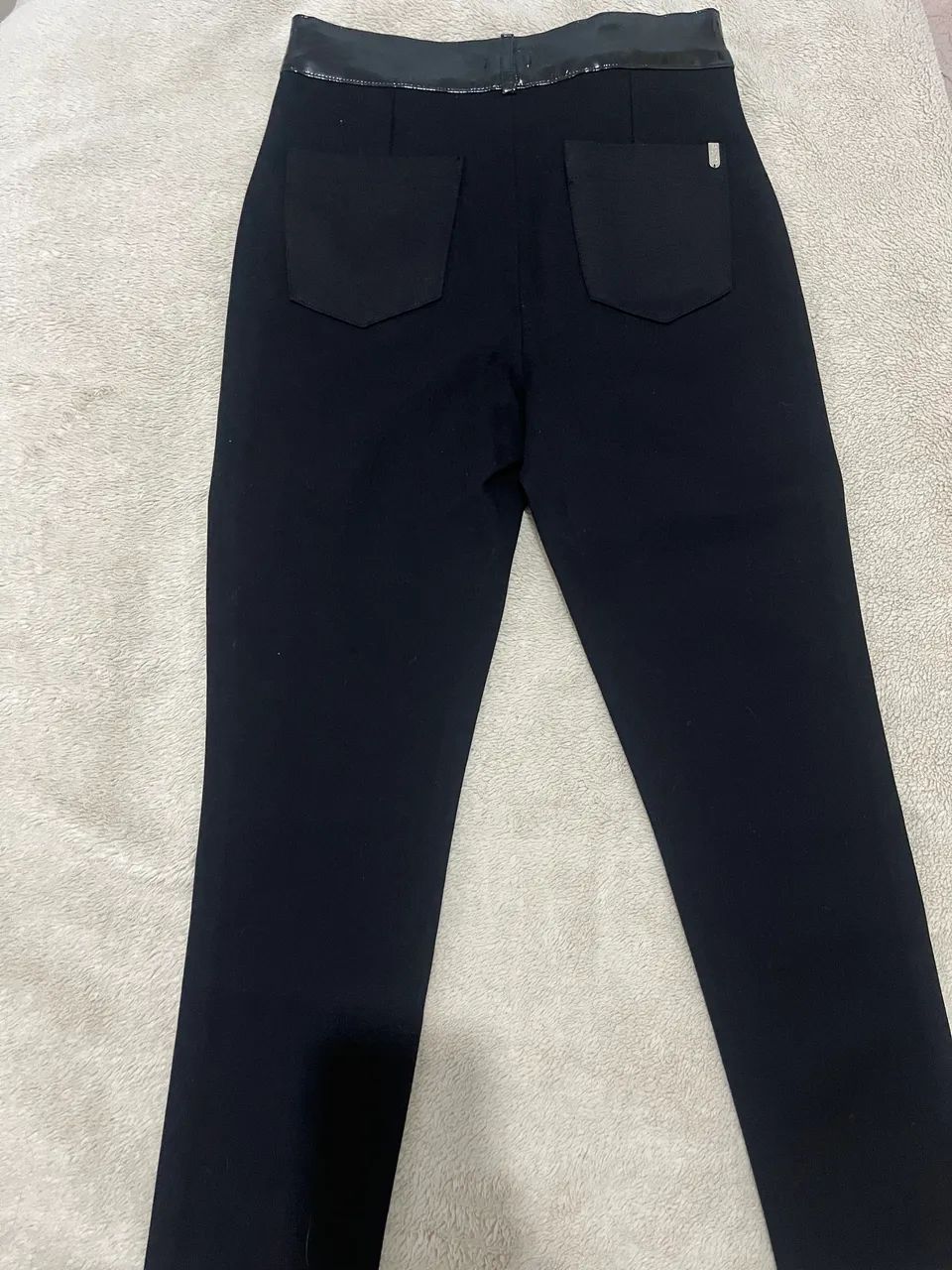 Calça Dimy com etiqueta 