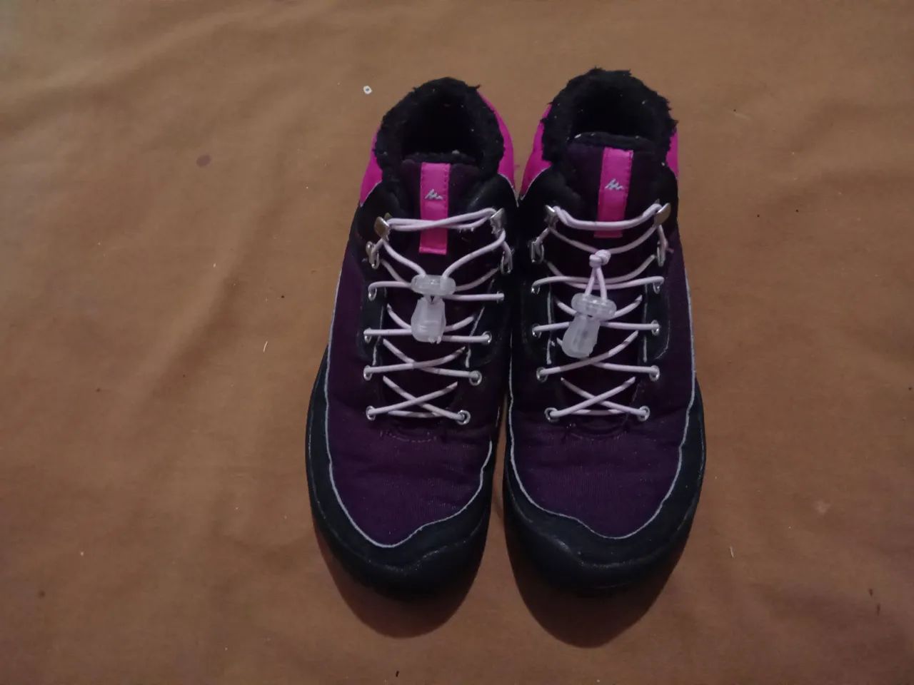 Tênis Feminino Quechua número 35
