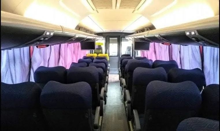 micro onibus volare fly 10 32 lugares ano 2020 - Foto 5