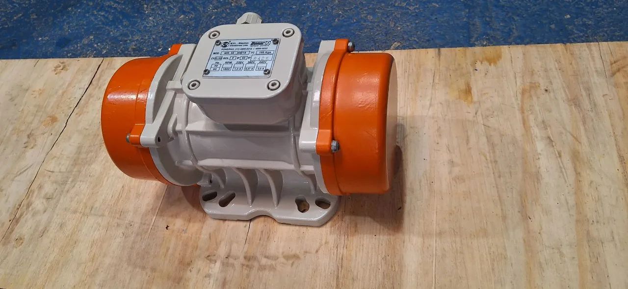 Motovibrador trifásico 0.33cv rpm 1800. - Foto 4