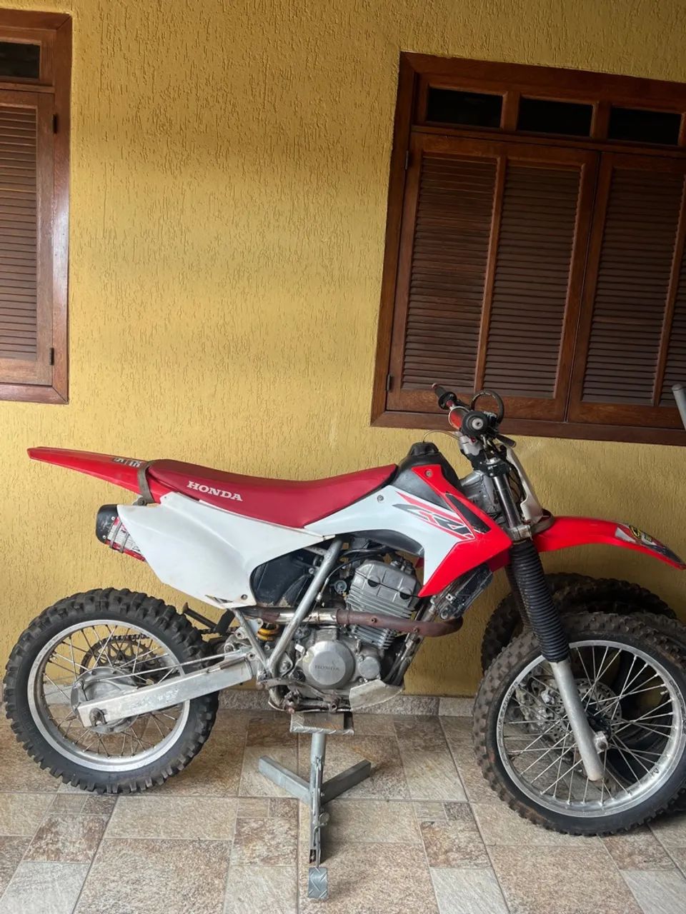 Tornado 250  - Foto 2