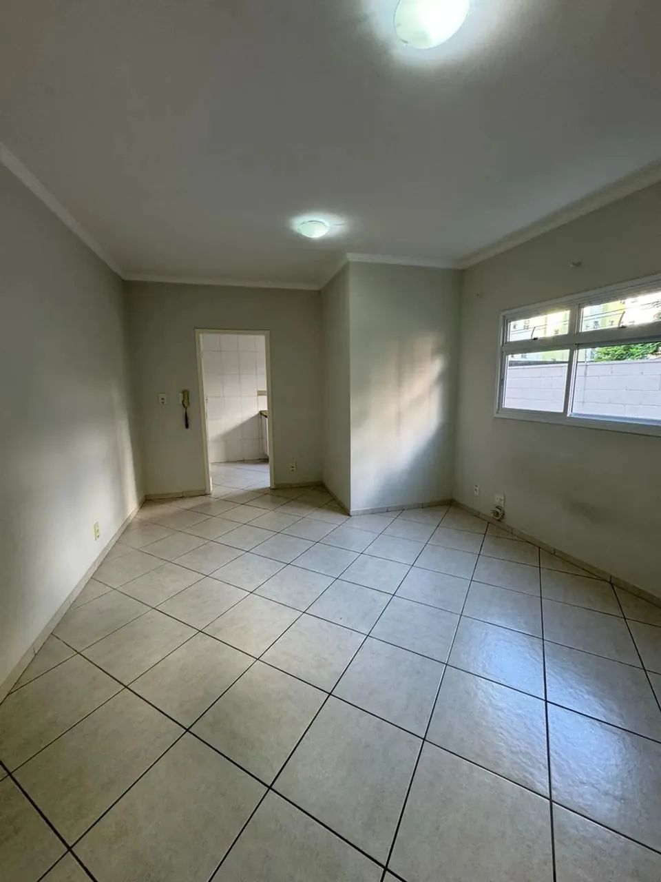 Imóvel para aluguel possui 36 metros quadrados com 1 quarto em Granja Daniel - Taubaté - S