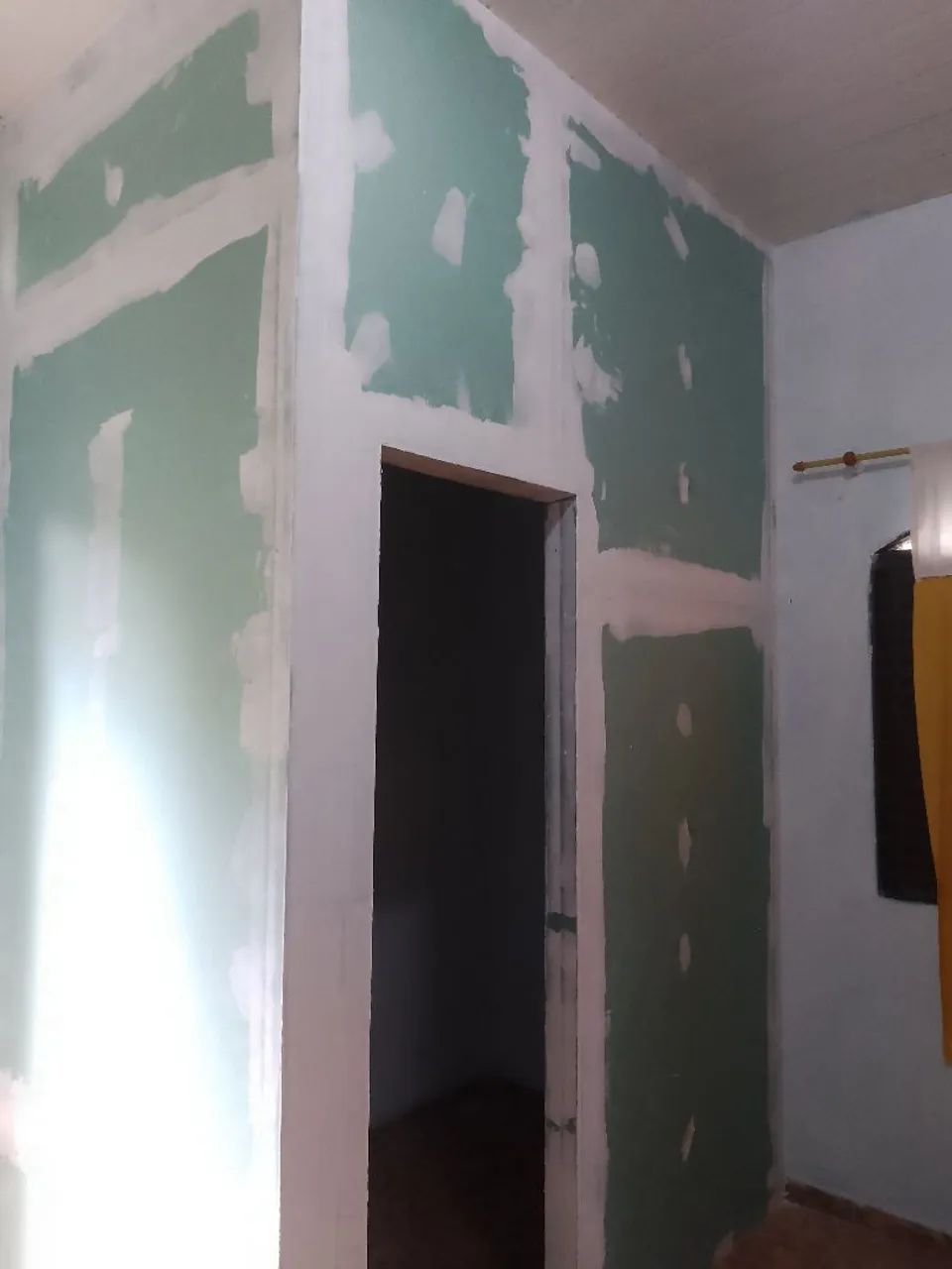 Gesso acartonado e divisórias 