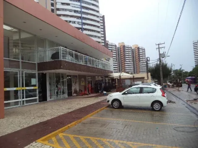 PARQUE IRACEMA - RUA MAURO FREIRE, 150 LOJA 08 -CENTRO COML PQ DEL SOL. aproximadamente 17