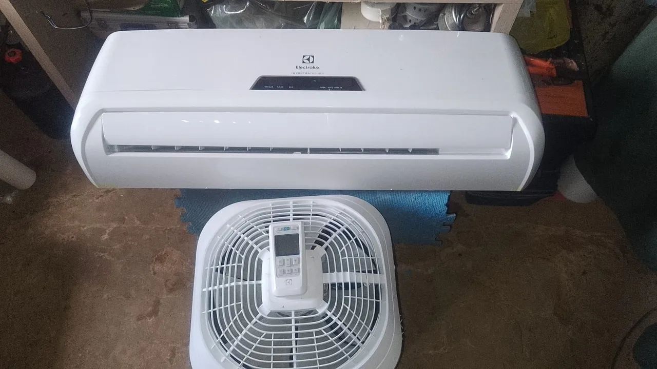 SPLIT 09MIL BTUS INVERTER