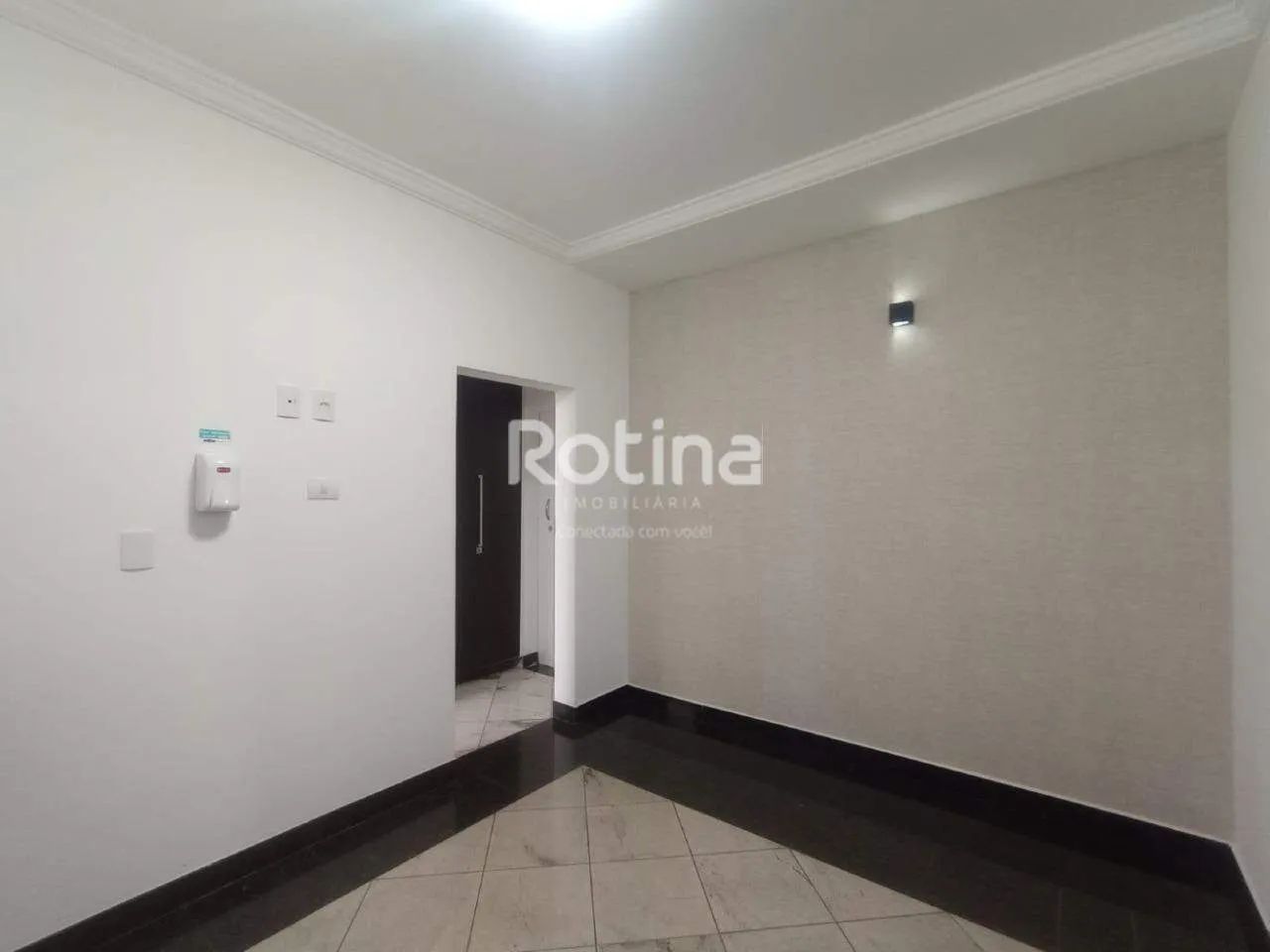 Sala para alugar, Martins - Uberlândia/MG - Rotina Imobiliária - Foto 2