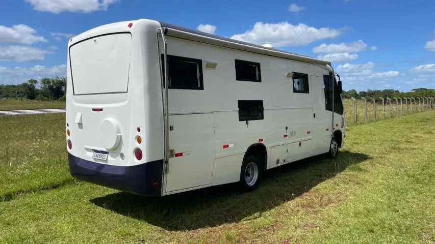 MOTORHOME MERCEDES 915 PARA 6 PESSOAS MONTAGEM 2021