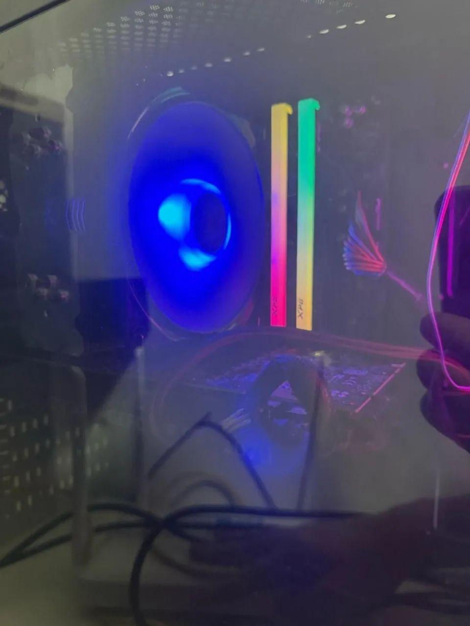 PC GAMER RYZEN 7 5700X + RTX 2070 + MONITOR CURVO AOC 240HZ - Foto 4