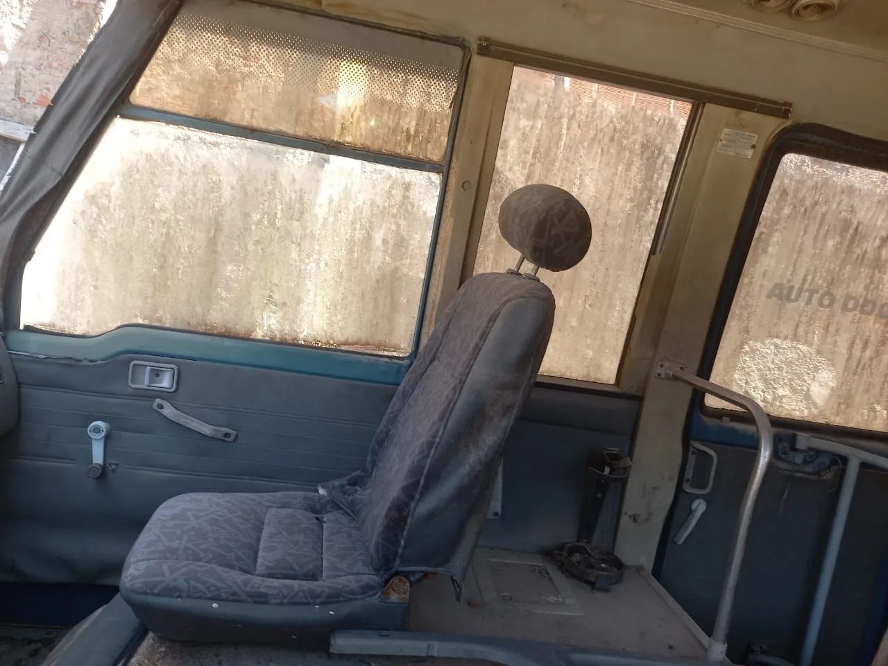 Microônibus IMP ÁSIA AM 825 T Motor Diesel 6 Cilindros Original  - Foto 3