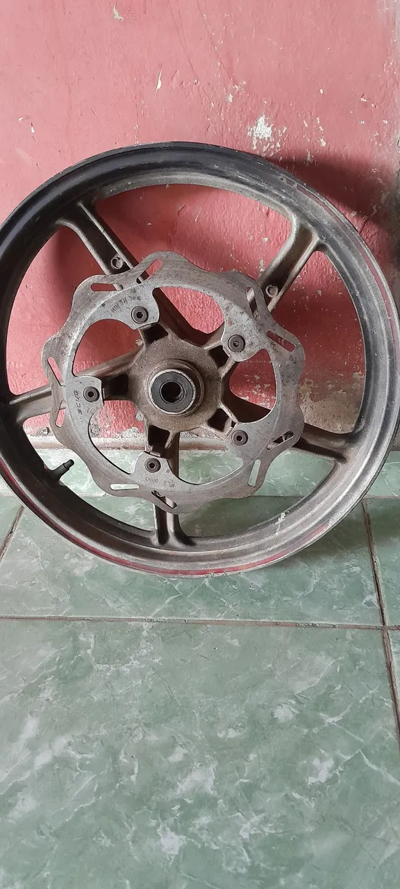 Aro dianteiro da Twister 250cc