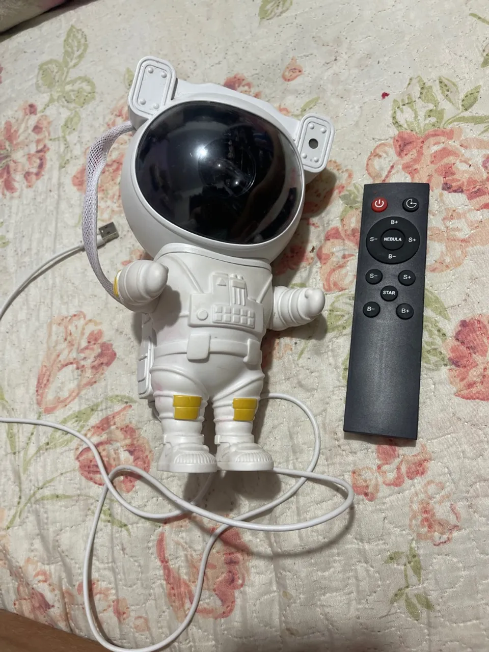 Projetor Astronauta de Galáxias - Novo!