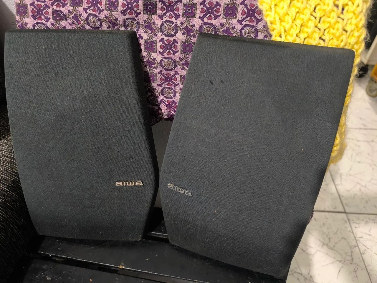 Tela da caixa de som Aiwa modelo S94