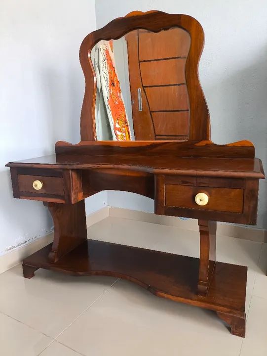 Penteadeira de Madeira Maciça64739714396929122