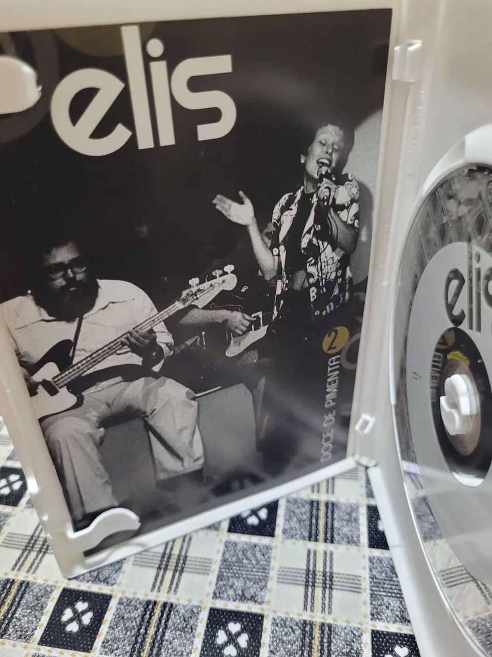 DVDs Elis Regina - Na Batuccada da Vida, Doce de Pimenta, Falso Brilhante - Foto 6