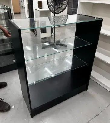 BALCÃO VITRINE COM VIDRO SUPERIOR - MDF PRETO 