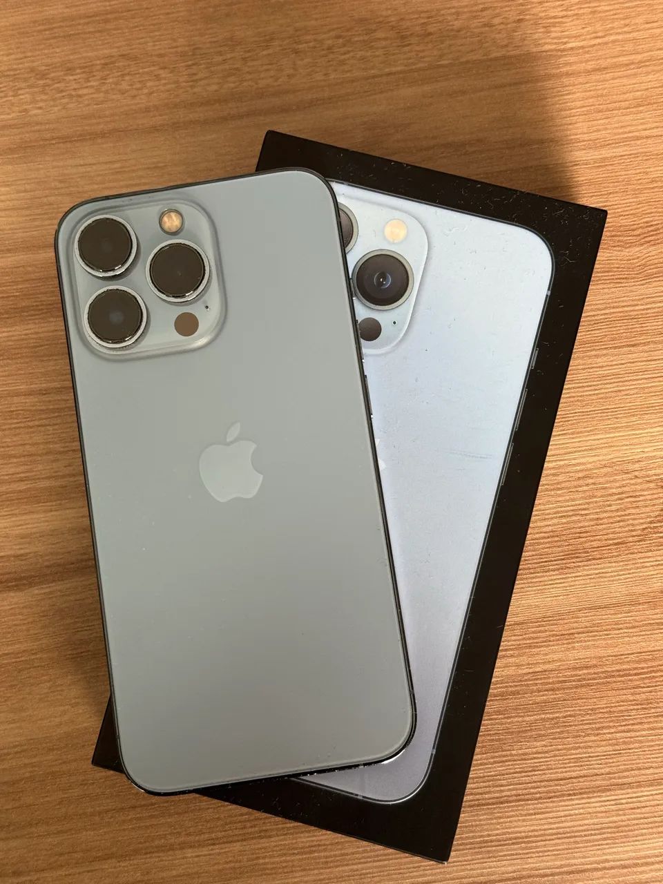 iPhone 13 Pro 265GB シルバー iPhone 13 Pro 256g - Celulares e Smartphones - Praia de Itaparica
