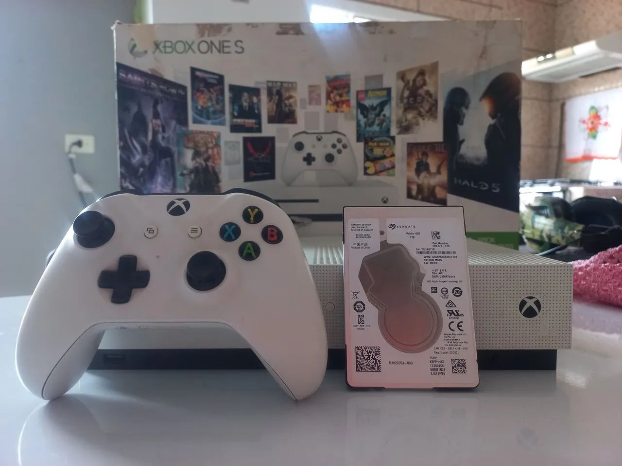 XBOX ONE COM SSD +HD 1TB64290075864578120