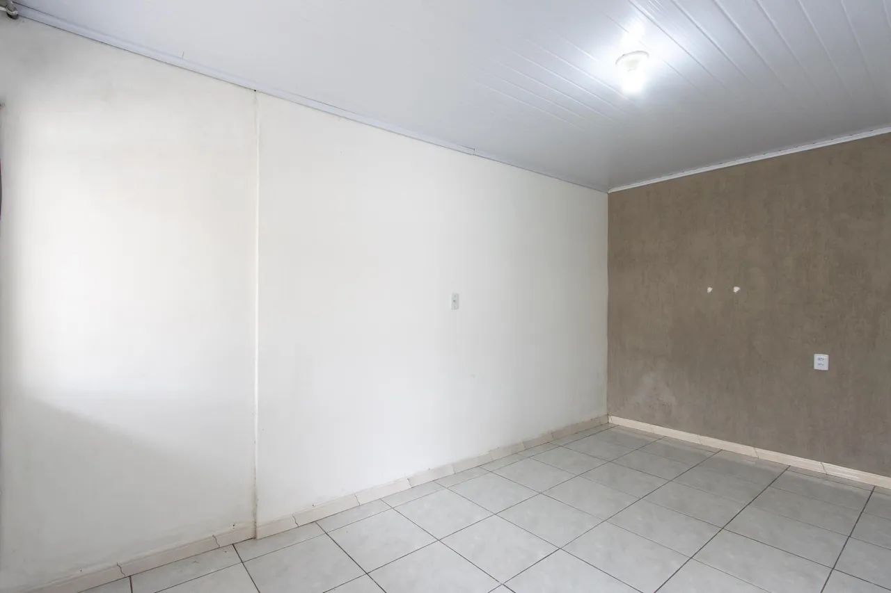 CASA TRÊS DORMITÓRIOS NA RESTINGA NOVA - Foto 4
