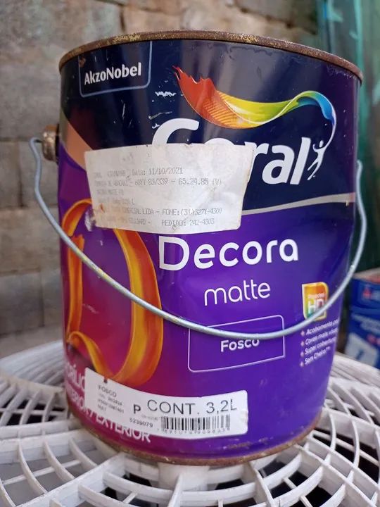 Tinta coral  amarelo abacaxi lata cheia - Foto 2