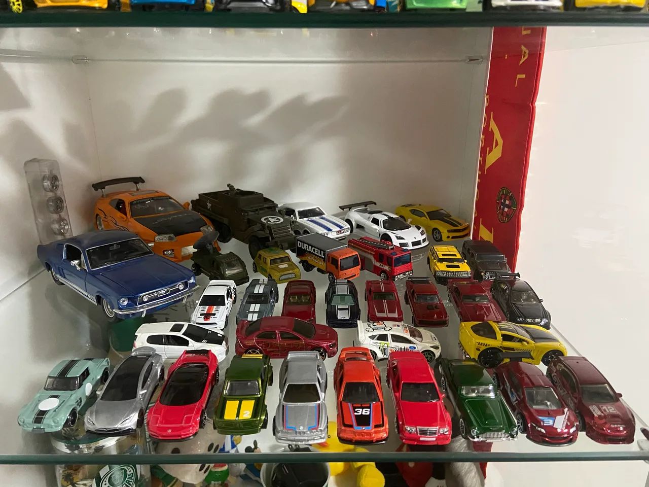 Miniaturas de carro para escolha - Foto 2