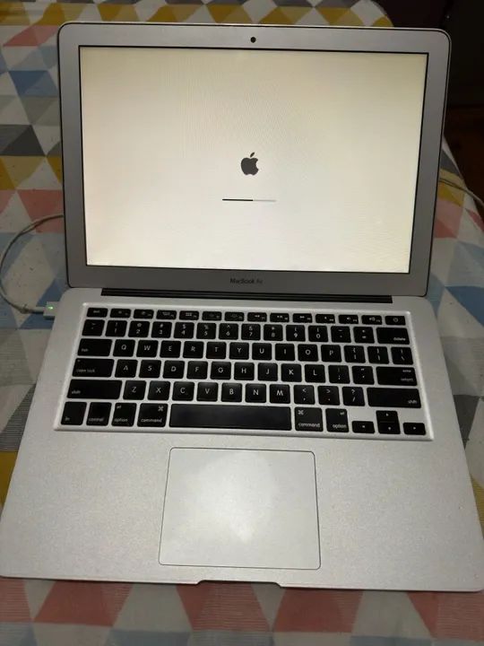 MacBook Air - I5 2012 
