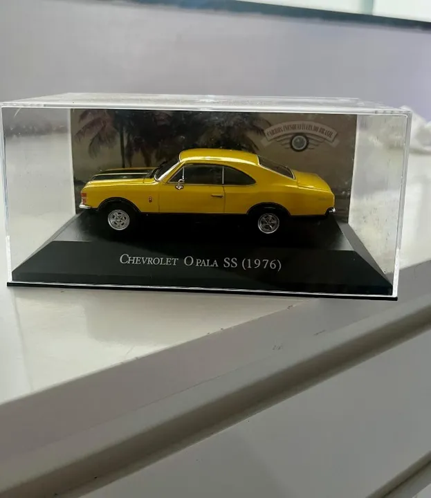 MINIATURA CHEVROLET OPALA SS (1976)